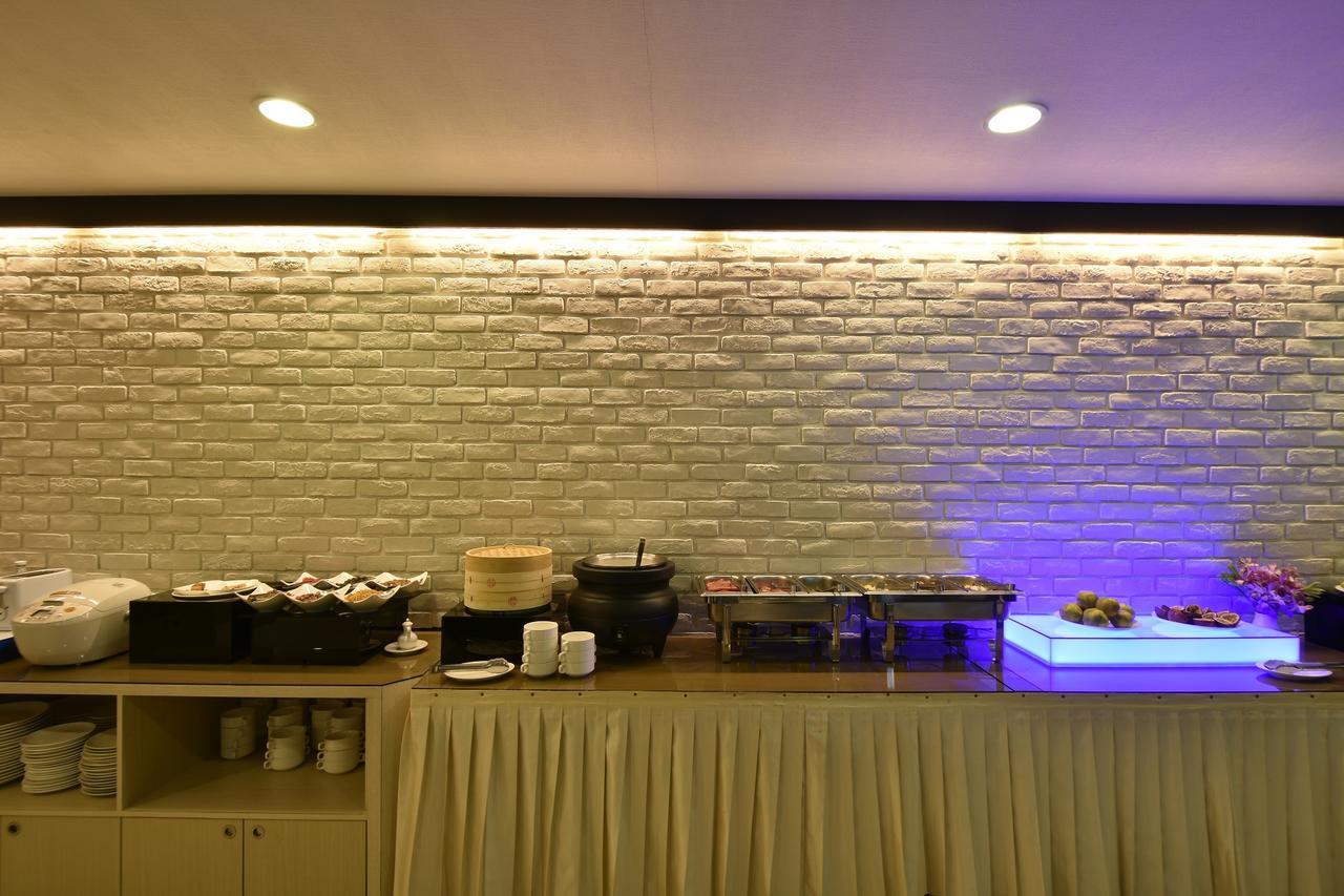 A casa Hotel Taoyuan Exterior foto